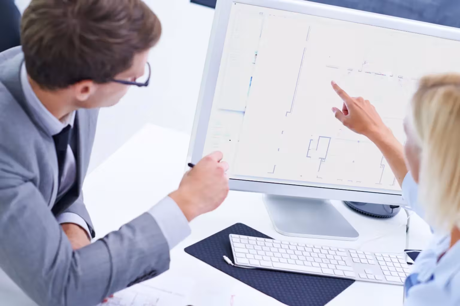 Microsoft Dynamics 365 vs. Dynamics CRM Online