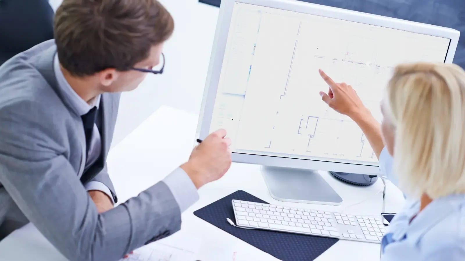 Microsoft Dynamics 365 vs. Dynamics CRM Online